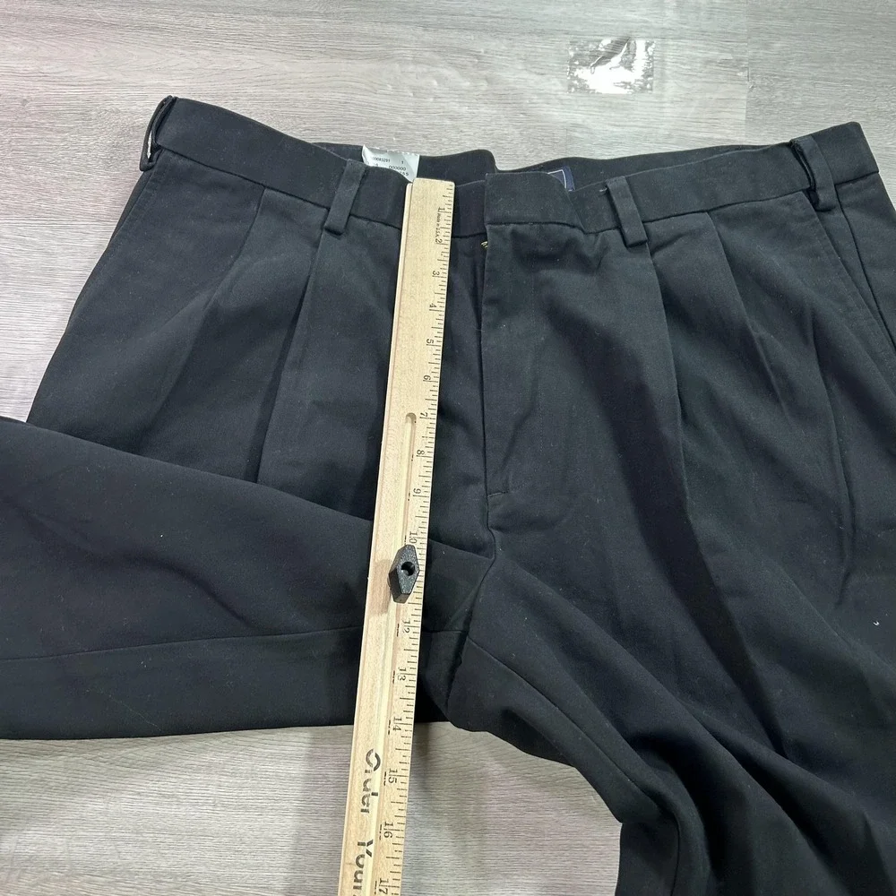 NEW Dockers Hidden Comfort Khaki Pants Mens 38x30‎ Black Pleated Classic Fit